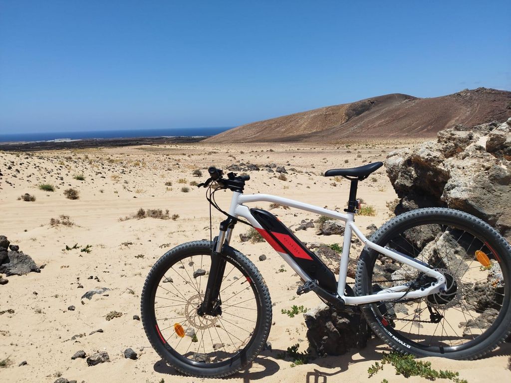 Lanzarote: Private Tour zwischen Meer und Vulkanen mit dem E-Mountainbike - Dauer 3 Std.