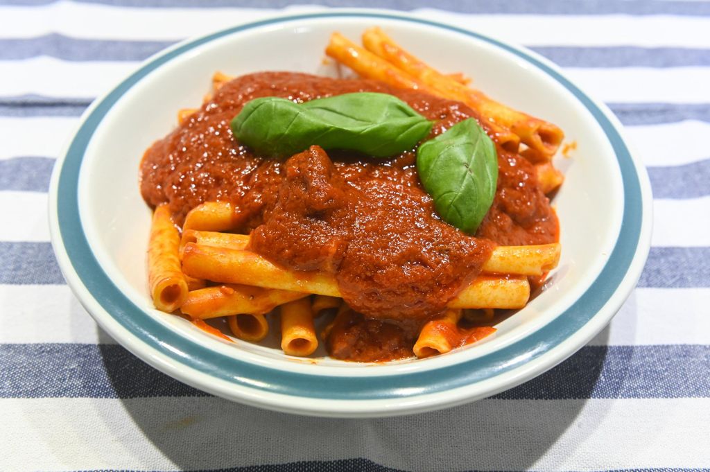 Messina: Pasta & Tiramisu-Kochkurs bei einem Einheimischen