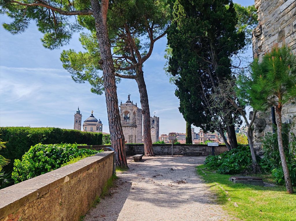 Bergamo: Führung durch die Oberstadt mit französischsprachigem Guide
