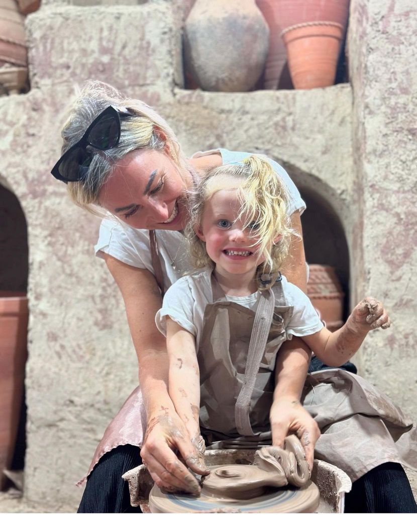 Töpferkurs mit lokalen Handwerkern in Bahal