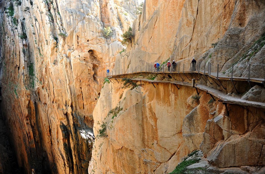 Ab Málaga: Caminito del Rey Kleingruppentour mit Picknick