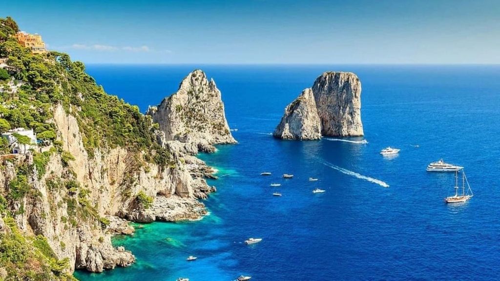 Von Amalfi aus: Bootstour zu den Inseln Li Galli und Capri