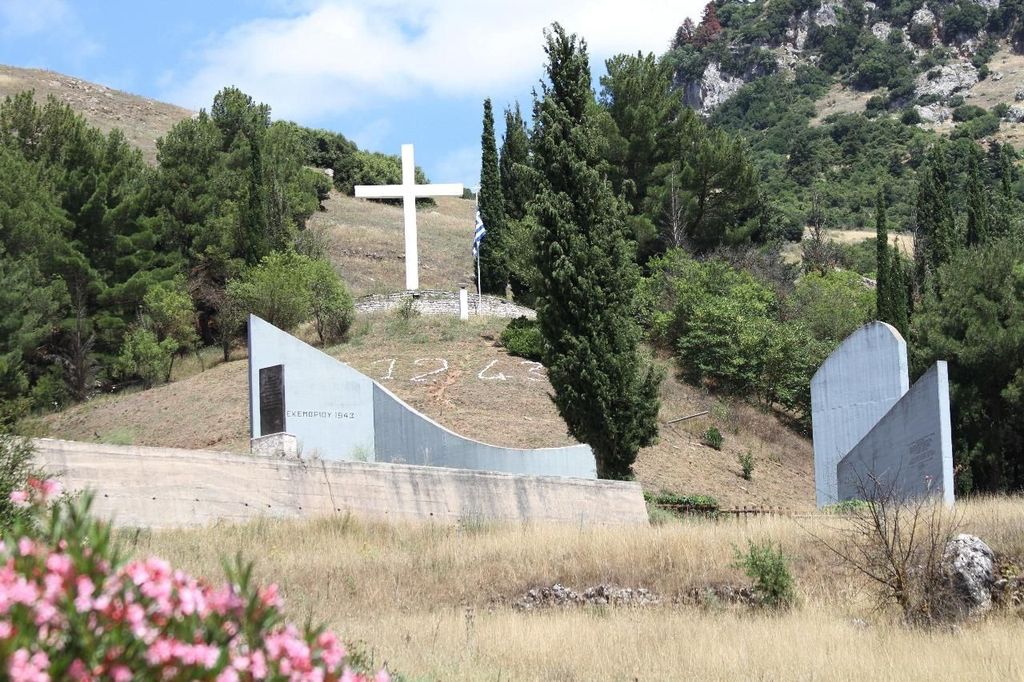 Piräus/Athen: Ganztagestour nach Kalavryta