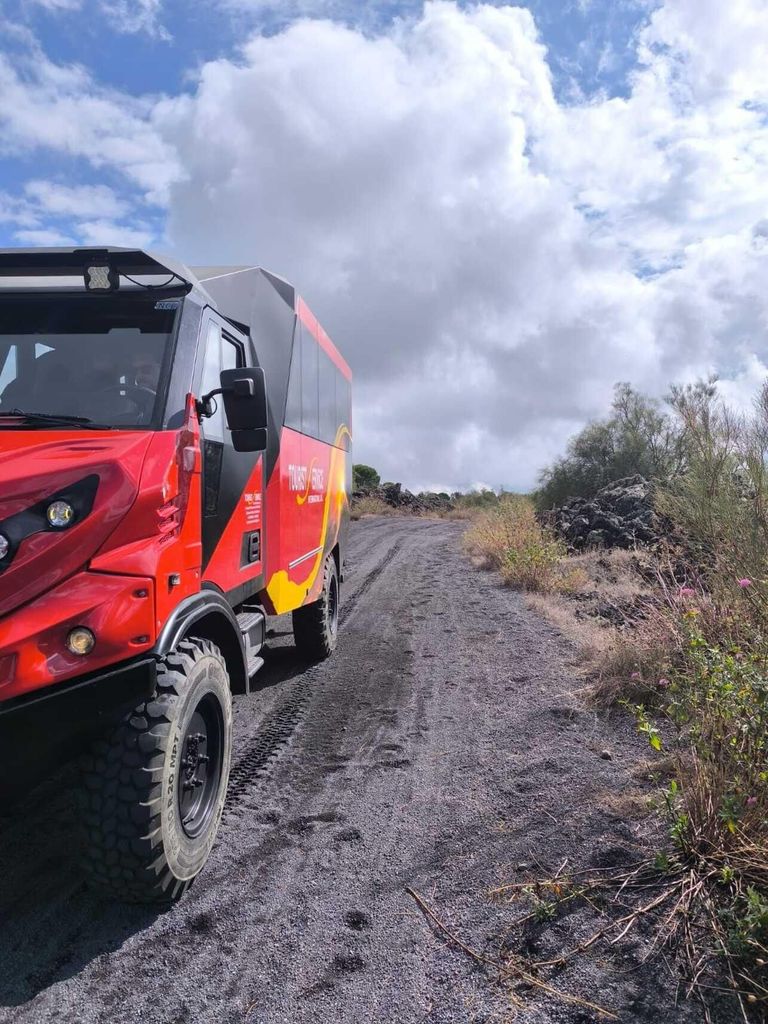 Ätna-Abenteuer 4X4 Offroad-Tour ab Catania