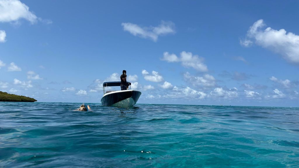 Mauritius Ile aux cerfs PRIVATE BOAT