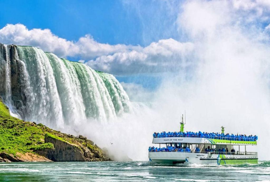 NF USA: Maid of the mist, Cave of the Winds, & Abholung vom Hotel