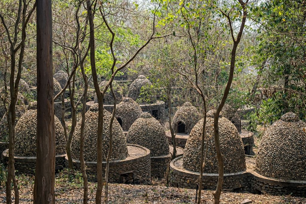 Rishikesh: Führung durch den Beatles-Ashram am Ganges
