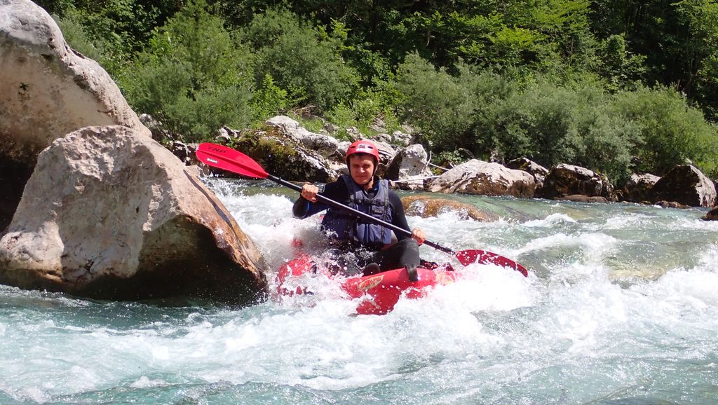 Von Bovec aus: Wildwasser-Kajakfahren auf der Soča