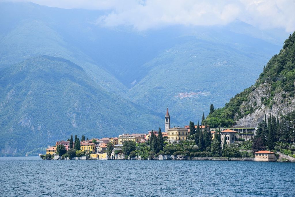 Bellagio: Bootsfahrt auf dem Comer See & VIP-Zugang zum Garten von Balbianello