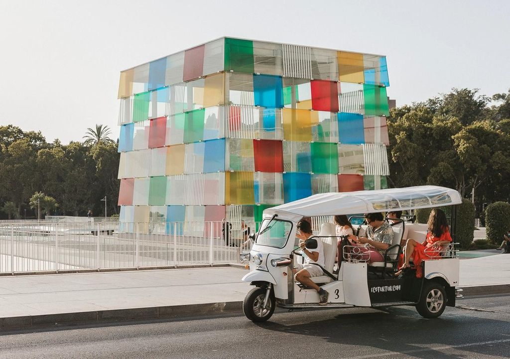 Malaga: private Stadtführung mit dem Eco Tuk Tuk