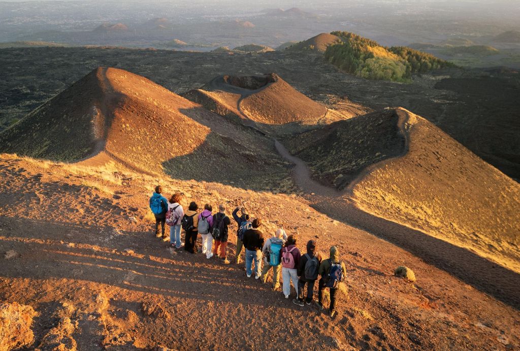 Catania: Atemberaubende Tour zum Sonnenuntergang am Ätna mit Abholung und Rücktransfer