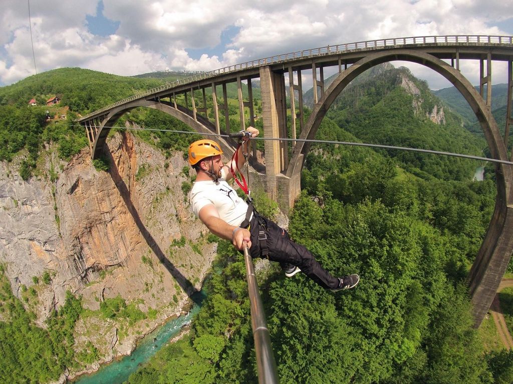 Podgorica: Durmitor-Nationalpark - Fluss Tara, Brücke und See