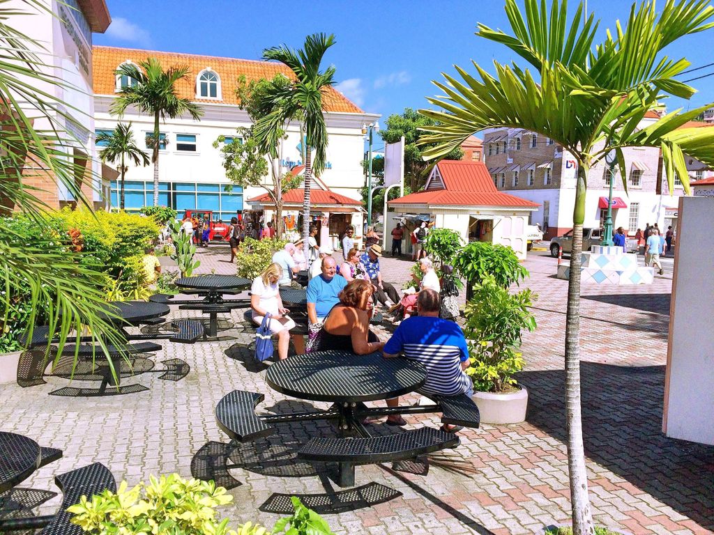 Entdecke Grenada: Deine private Sightseeing-Taxi-Tour.