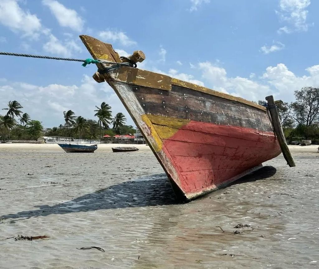 Bagamoyo: Erkunde die historische Sklavenhandelsroute und die Kaole-Ruinen