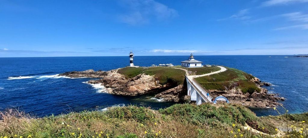 Von Santiago: Tour zum Kathedralenstrand, nach Lugo und Asturien