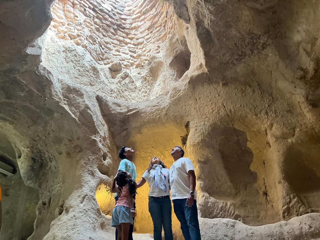 Kappadokien: Versteckte unterirdische Stadt & Töpferei-Tour mit Ticket