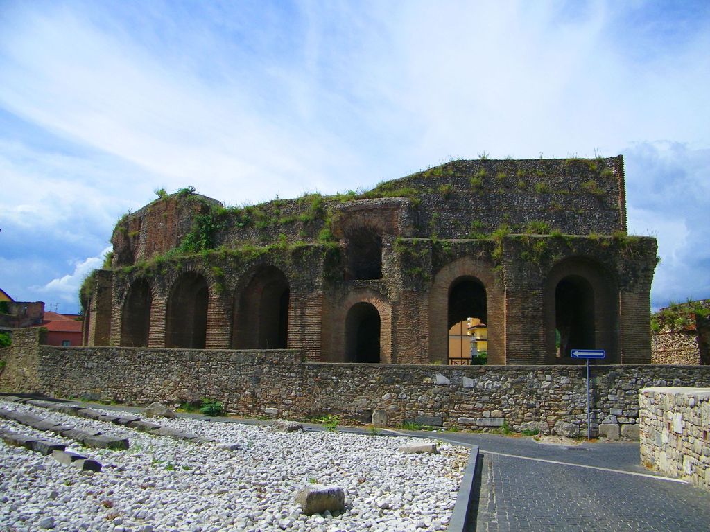 BENEVENTO private Tour: historisches Zentrum mit römischen Monumenten