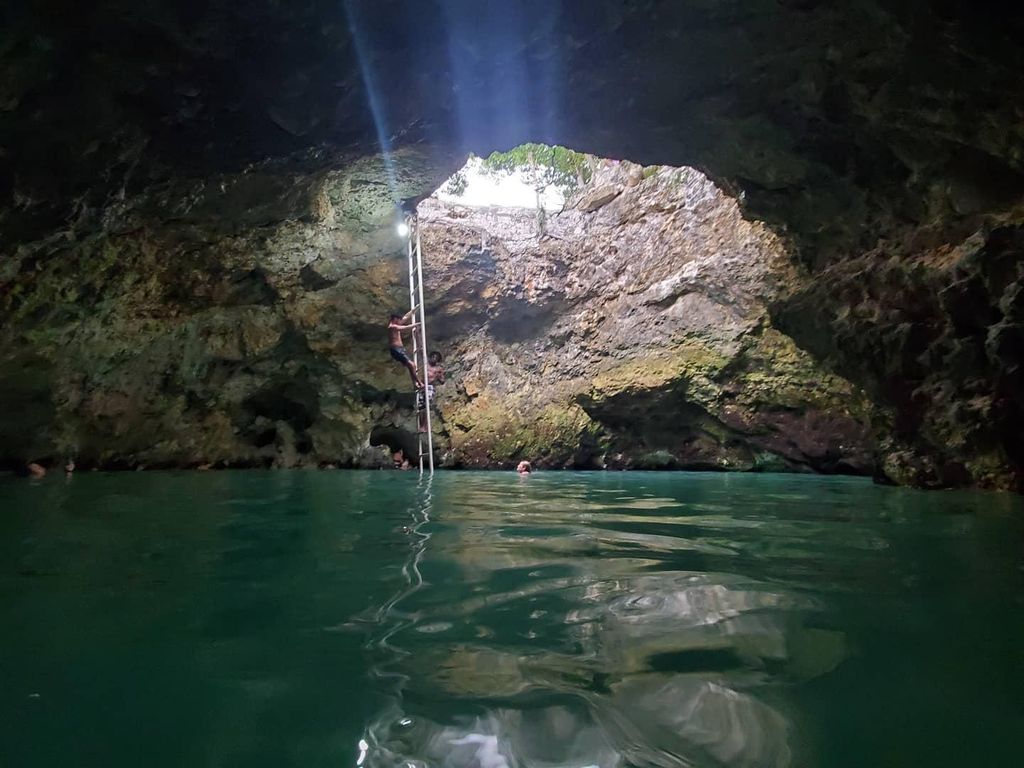 Mineral Spring, Herb Farm, Seven Mile Beach und Ricks Cafe