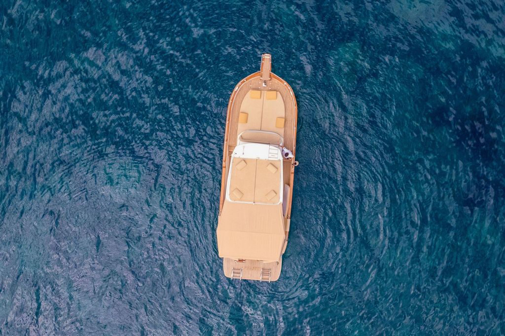 Insel Ischia: private oder gemeinsame Ganztagestour mit dem Boot
