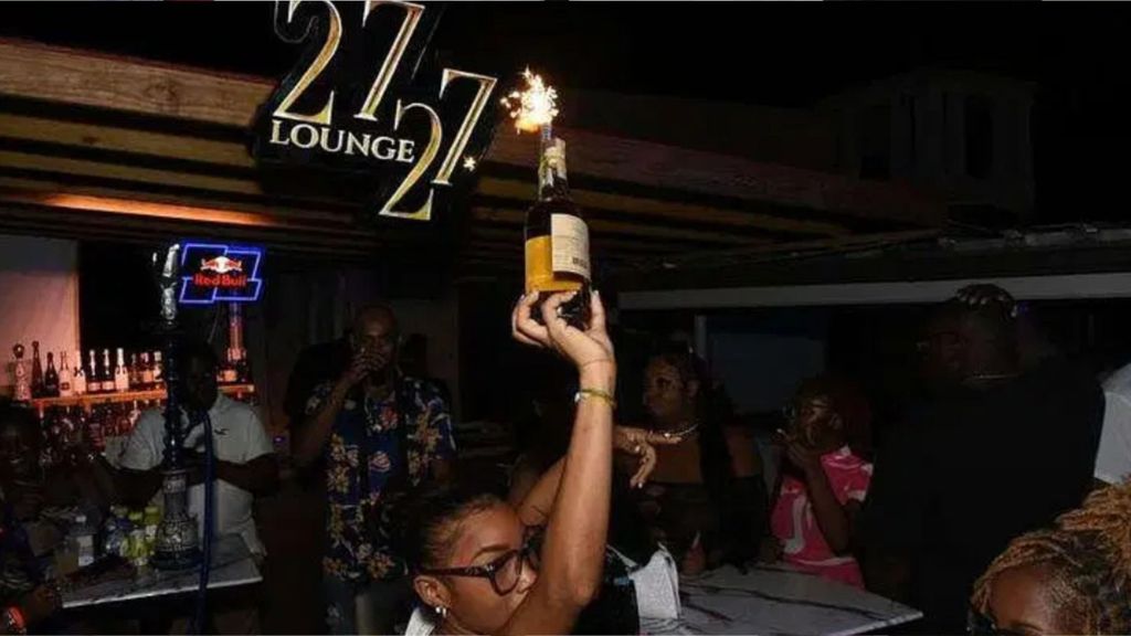 Nachtleben: Club 2727 Montego Bay mit optionalem Abendessen