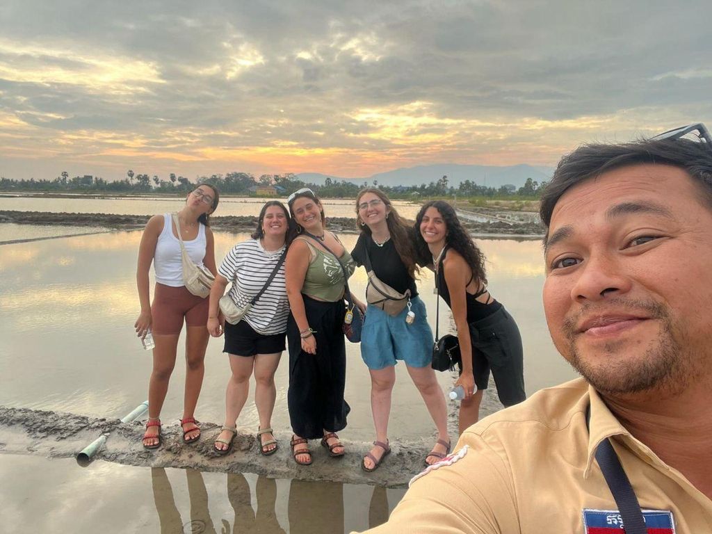 Erkunde die Landschaft von Kampot